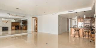 7175 E Camelback Road Gallery 9