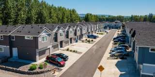 Oak Heritage Townhomes Gallery 3