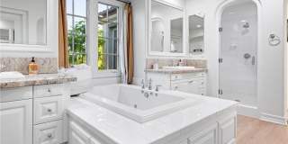 23 Castlerock Gallery 23