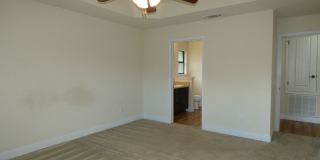 Charming 3-Bedroom Home Gallery 24