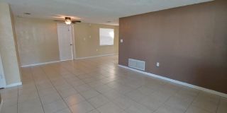 Gorgeous 3/2/1 1200 Sq. Ft. with fenced yard, all tile floors, custom baths and remodeled kitchen!! Gorgeous 3/2/1 1200 Sq. Ft. with fenced yard, all tile floors, custom baths and remodeled kitchen!! Gallery 4