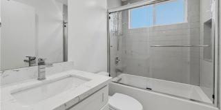 10918 1/2 Hesby Street Gallery 5