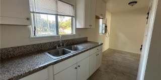 253 E Villa Street Gallery 5