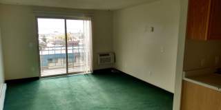 2 bedroom 1 bathroom upstairs apartment - Granvue Apartments, Gallery 1