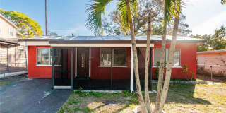 7911 52ND WAY N Gallery 1