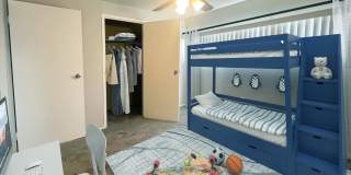 Water's Edge Townhomes Gallery 15