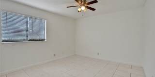 2866 S University Dr Gallery 20