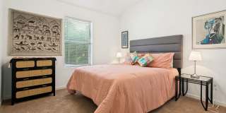 FURNISHED OAKWELL FARMS SINGLE-STORY Gallery 21