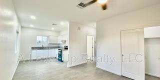 1310 South San Jacinto Drive - 1 Gallery 3