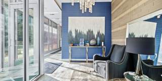 The Maxwell Downtown Des Moines Gallery 64