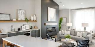 eaves La Mesa Gallery 16