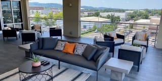 Flats on Fourth Gallery 20