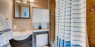 Modern Jefferson Park Living | 3 Bed + 4 Bath Near Restaurants, Breweries & Downtown Denver Gallery 22