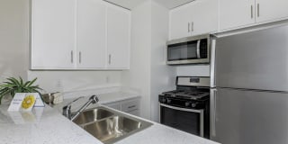 Pasadena Park Place Apartment Homes Gallery 12