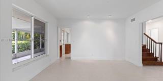 1961 NE 188th St Gallery 14