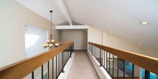 34 Columbus Gallery 15