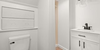2624 W Eighth Ave Gallery 21