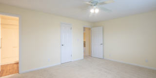 Holly Point Apartments Gallery 89