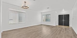 Desirable 4 Bedroom Home with Pool near Summerlin! Gallery 3