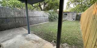 1900 Corona Dr Unit B Gallery 10