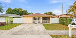 2875 NW 9th Ct Gallery 1