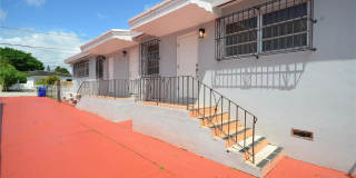 2430 SW 16th St Gallery 17