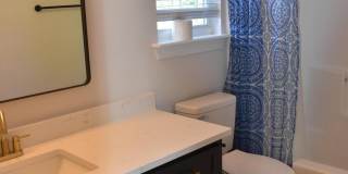 201 Bainbridge Drive Gallery 17