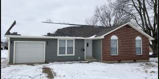 123 North Main Street Gallery 1