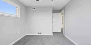 7911 BANK Street Gallery 28