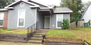 879 Arlington Drive Gallery 1