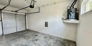 Studio apartment close to downtown Gallery 8
