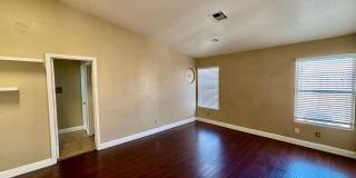 Two-story single-family house Gallery 15