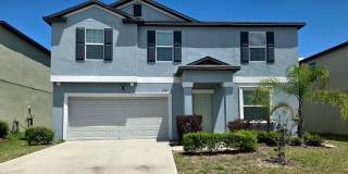 Spacious 4 bedroom Home with No Rear Neighbors! Gallery 1
