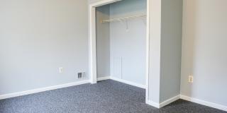 1011 N Broadway Gallery 19