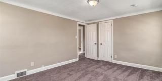 5574 Buckingham Avenue Gallery 13