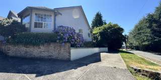 Well maintained 3 bed 2 bath rambler home in quiet Zenith neighborhood in Des Moines Well maintained 3 bed 2 bath rambler home in quiet Zenith neighborhood in Des Moines Gallery 51