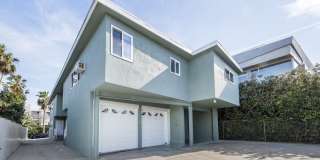 643 Pacific St Gallery 59