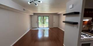 9841-00 NORTHEAST Avenue Gallery 3