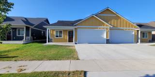 810 Foxglove Dr Gallery 1