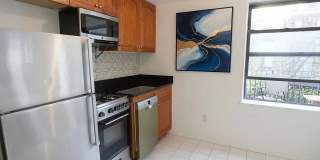 29 7th Avenue South Gallery 11