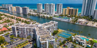 1000 Parkview Dr Gallery 27