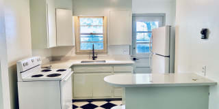 3202 Blair BoulevardUnit A Gallery 1