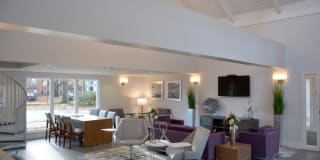 Beverly Commons Gallery 8