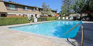 Howe Manor East Gallery 57