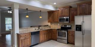 1725 Stone Castle Drive NE Gallery 2