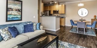 Whispering Hills Apartments Gallery 9