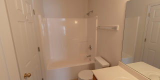 Three bedrooms and 2 baths Gallery 15
