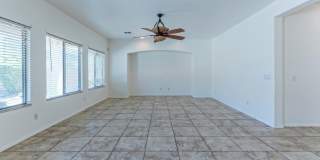 17856 W WATSON Lane Gallery 7