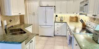 27080 Lake Harbor Court Gallery 9