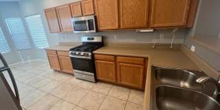 16829 W Cottonwood Street Gallery 9